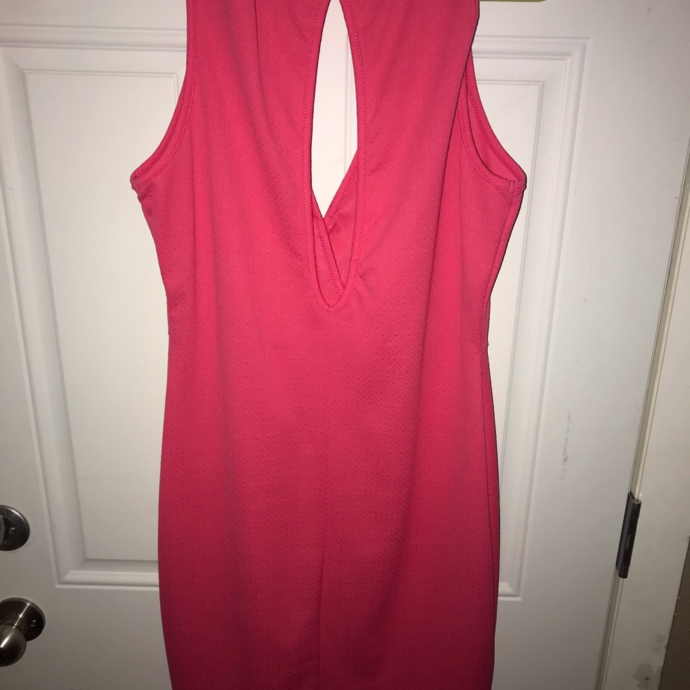 Dress - Picture 3 of 3
